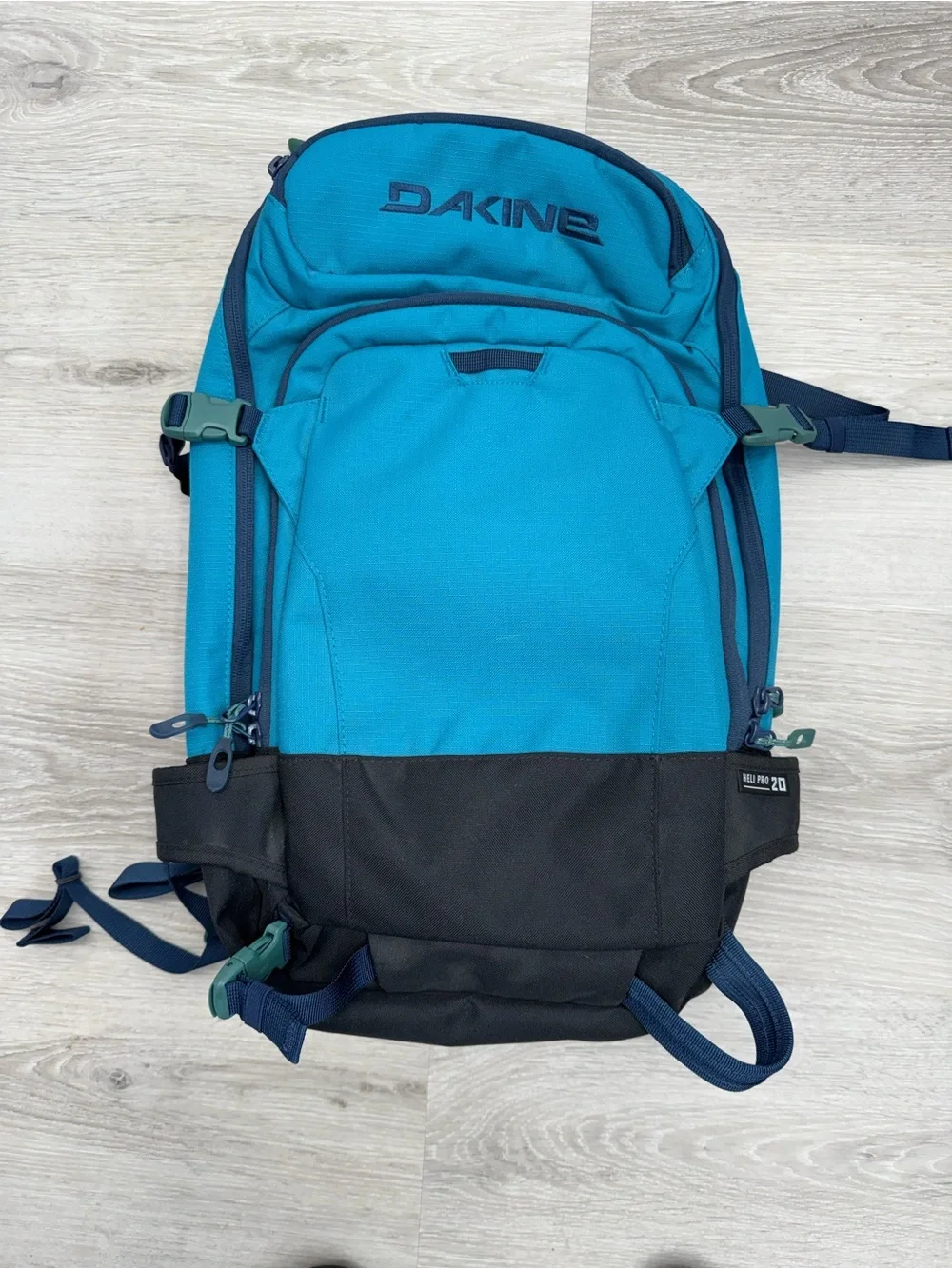 Dakine Heli Pro 20L Backpack Teal